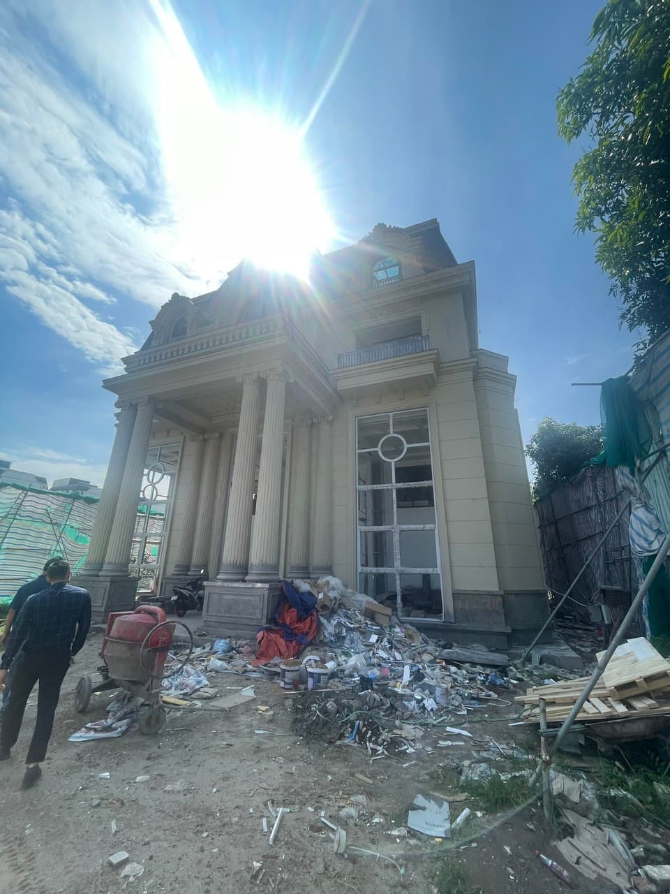 Biệt thự Vinhome